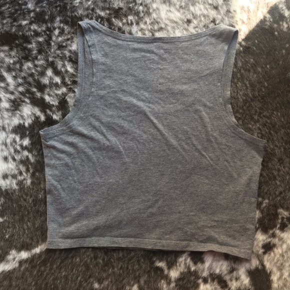 Modus Apparel Crop Top - Picture 4 of 5